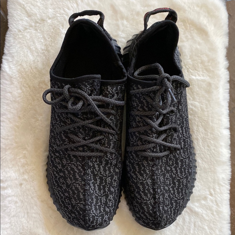 Adidas Men's Black and Dark Green Sneakers